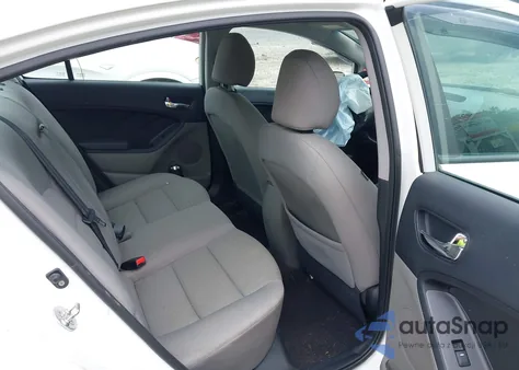 2015 Kia Forte Lx из США, поврежденный, VIN KNAFX4A68F5427497